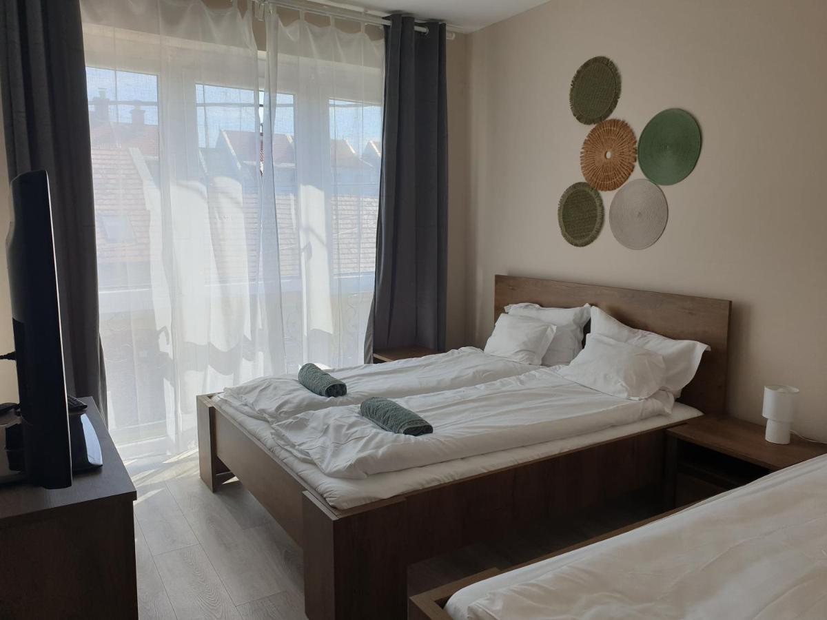 Chill House Apartman Eger Luaran gambar