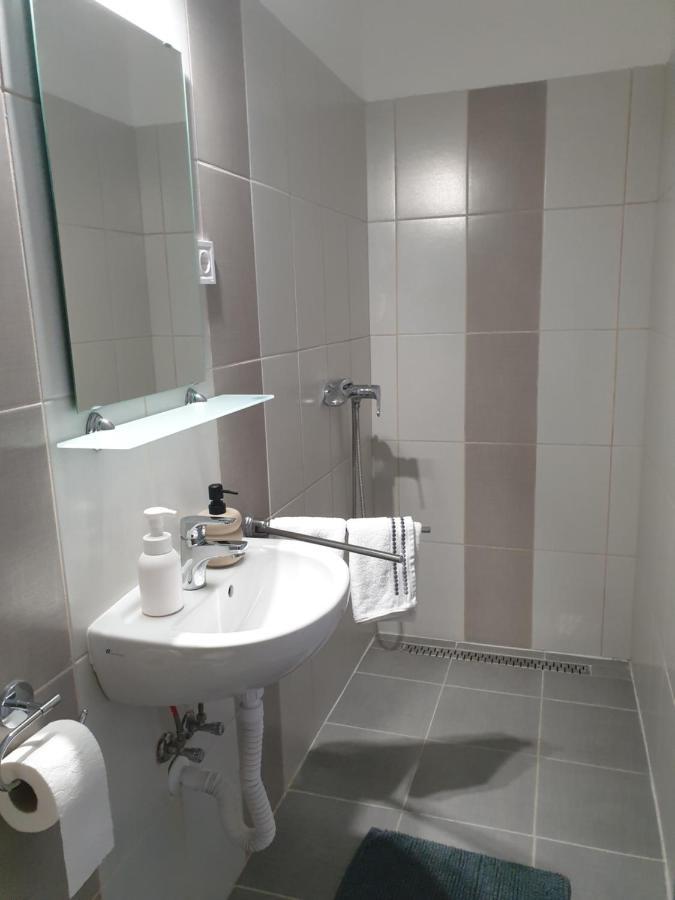 Chill House Apartman Eger Luaran gambar